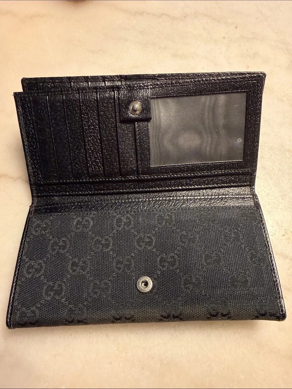 Gucci Black GG Monogram Continental Wallet with Metal Logo Plaque - Picture 4 of 5